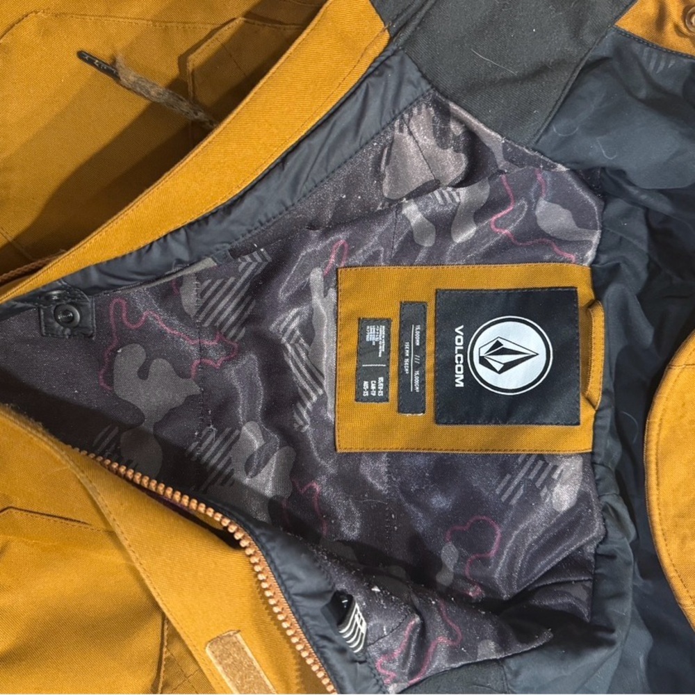 Volcom Shadow Ski Jacket, Mustard - Picture 7 of 14